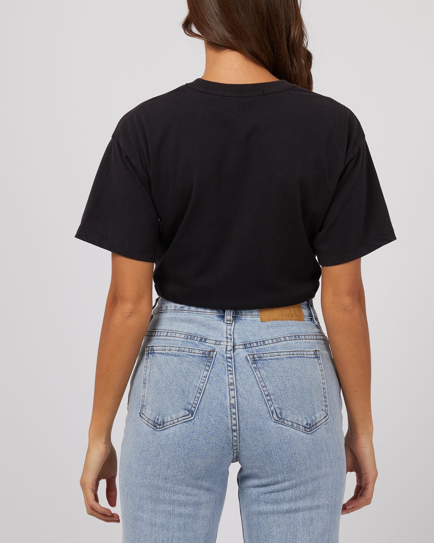 SILENT THEORY OPEN WINGS TEE WASHED BLACK