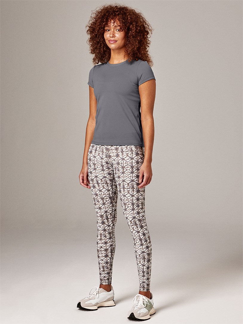 RUNNING BARE SMOOTH MOVES WORKOUT TEE WOLF