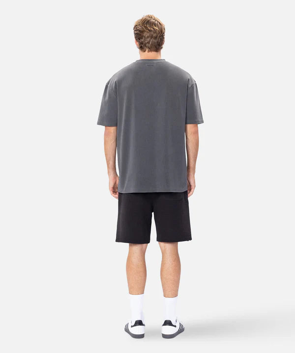 INDUSTRIE THE NEWPORT TEE ONYX