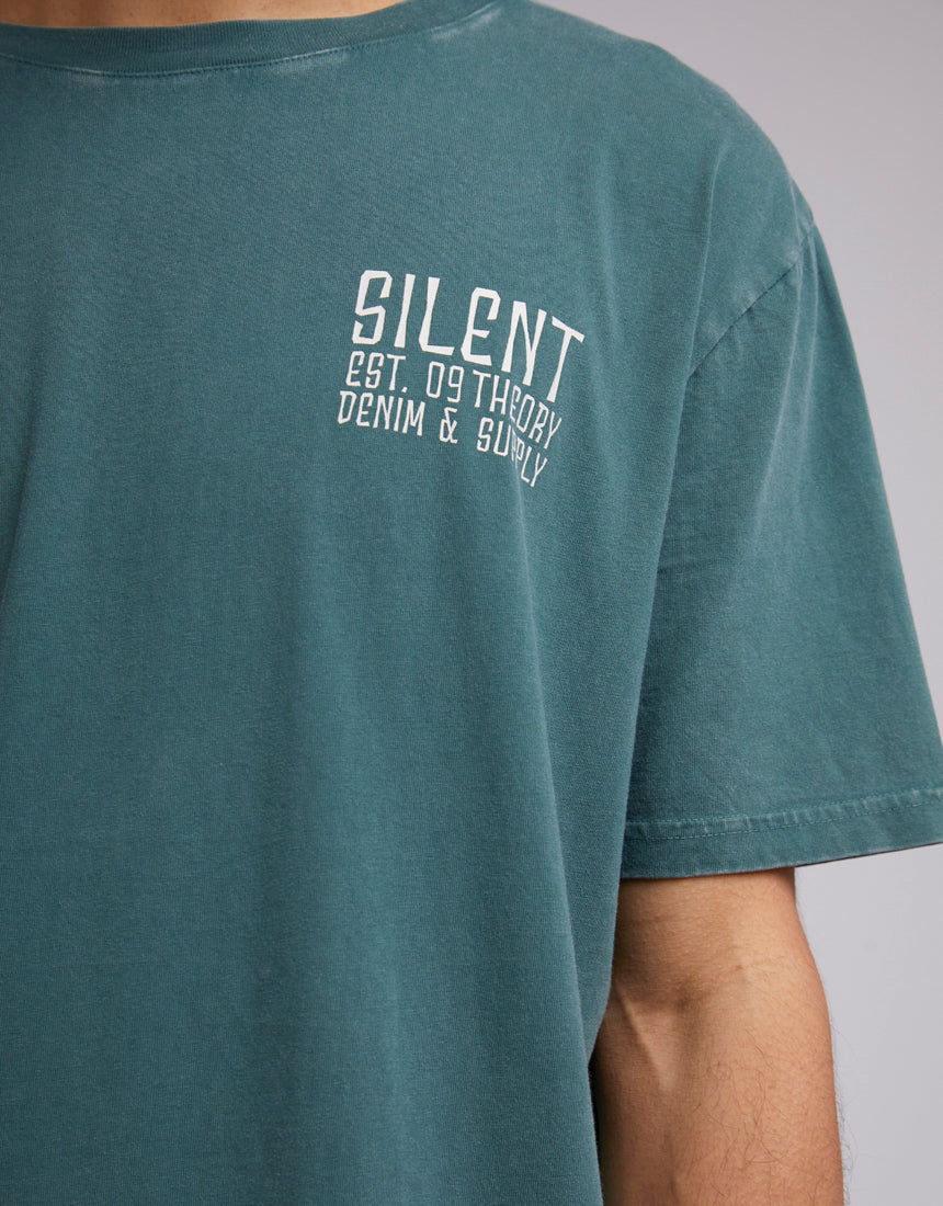 SILENT THEORY DECK TEE FORREST