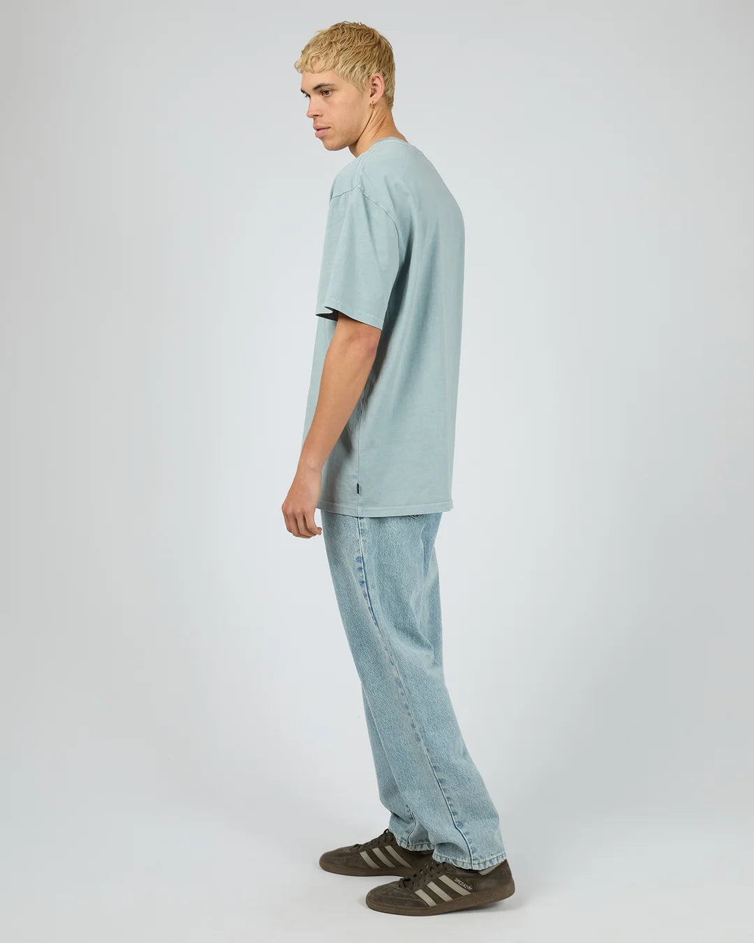 Silent Theory Essential Fit Tee | Surf Spray