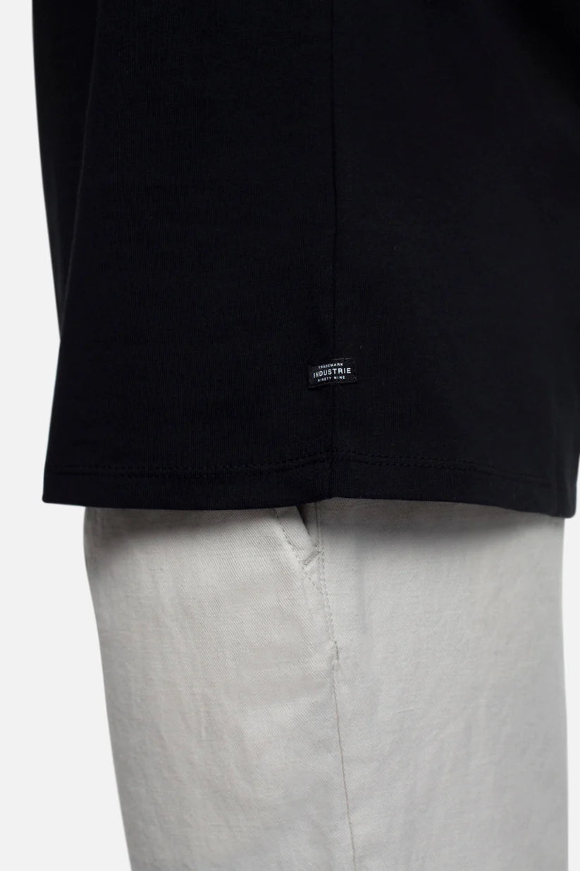 INDUSTRIE THE TRIPLE G SLEEVELESS BLACK