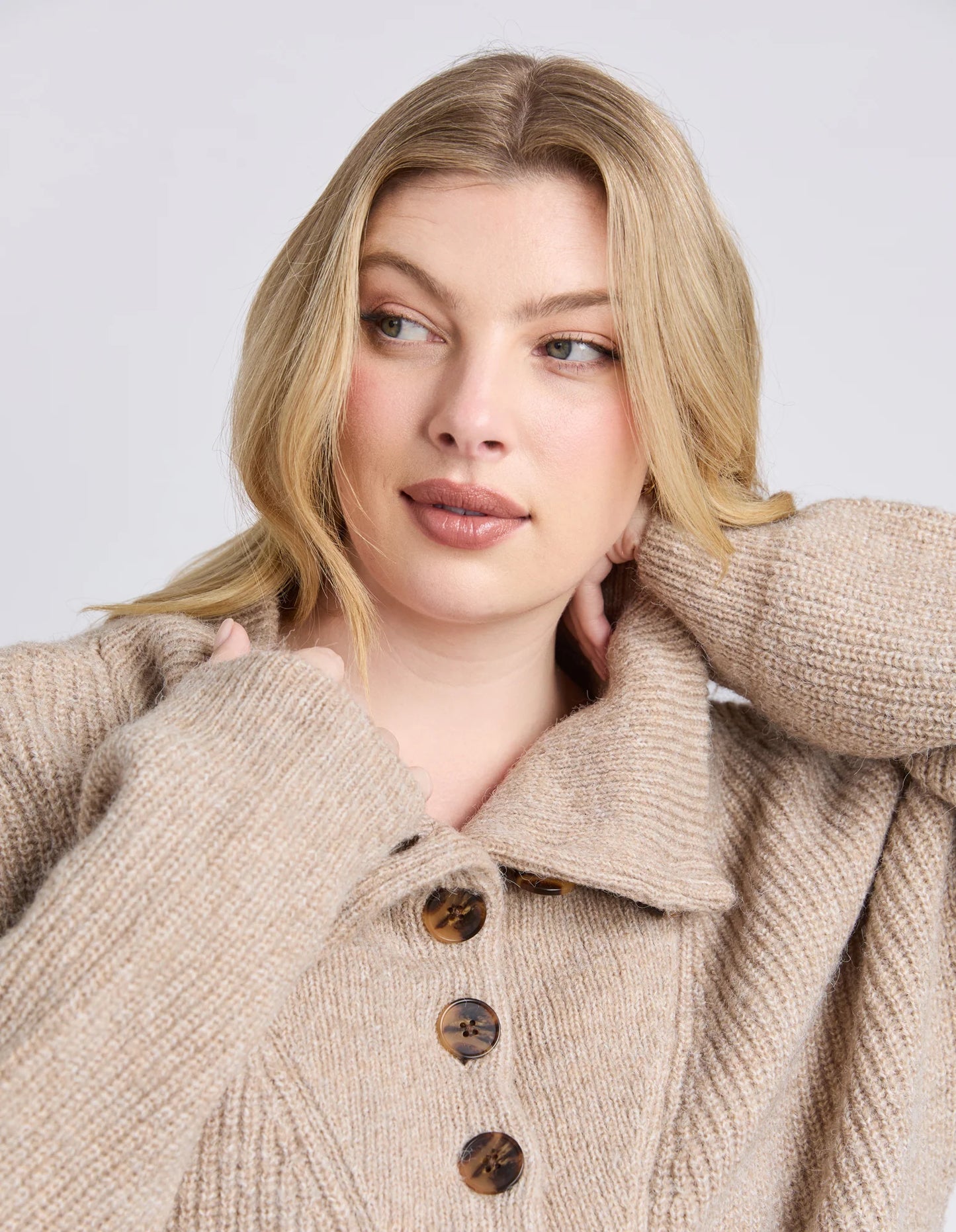 ELM BRON BUTTON KNIT OAT