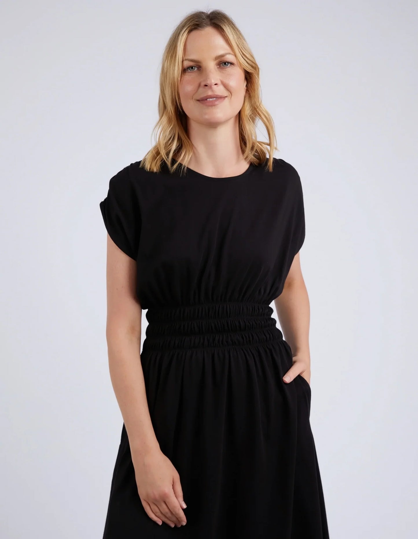 ELM NELLE MIDI DRESS BLACK