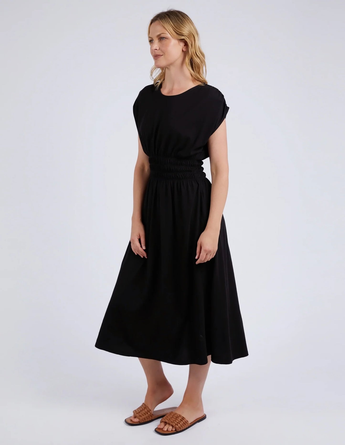 ELM NELLE MIDI DRESS BLACK