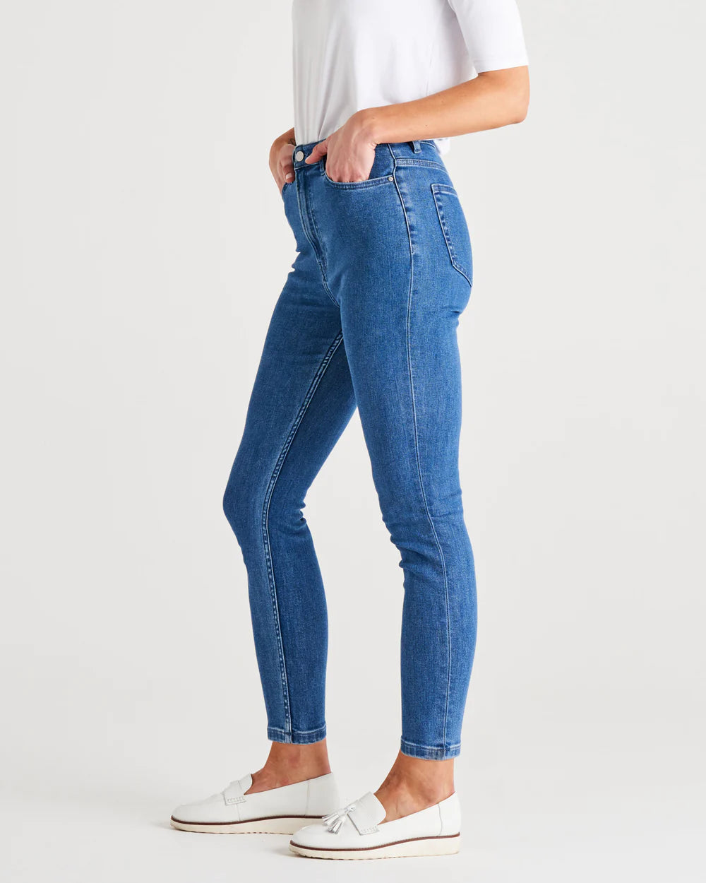 BETTY BASICS BETTY ESSENTIAL JEANS VINTAGE BLUE