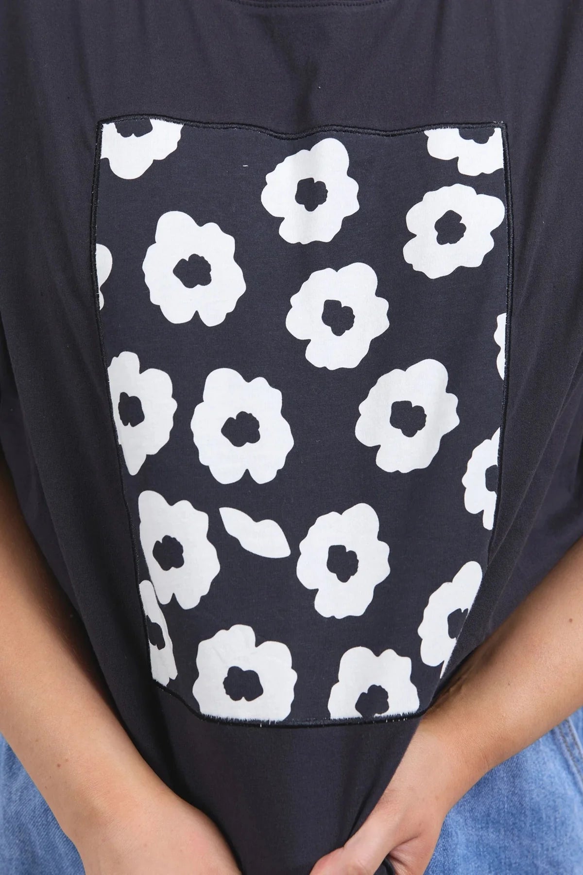 ELM AZALEA TEE NAVY
