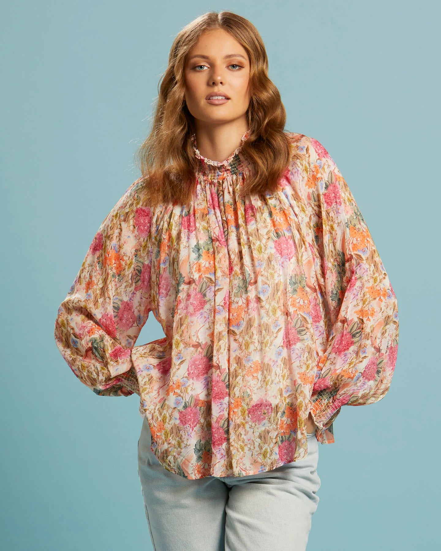FATE+BECKER ANOTHER LOVE SHIRRED NECK TOP SHORT SLEEVE VINTAGE FLORAL