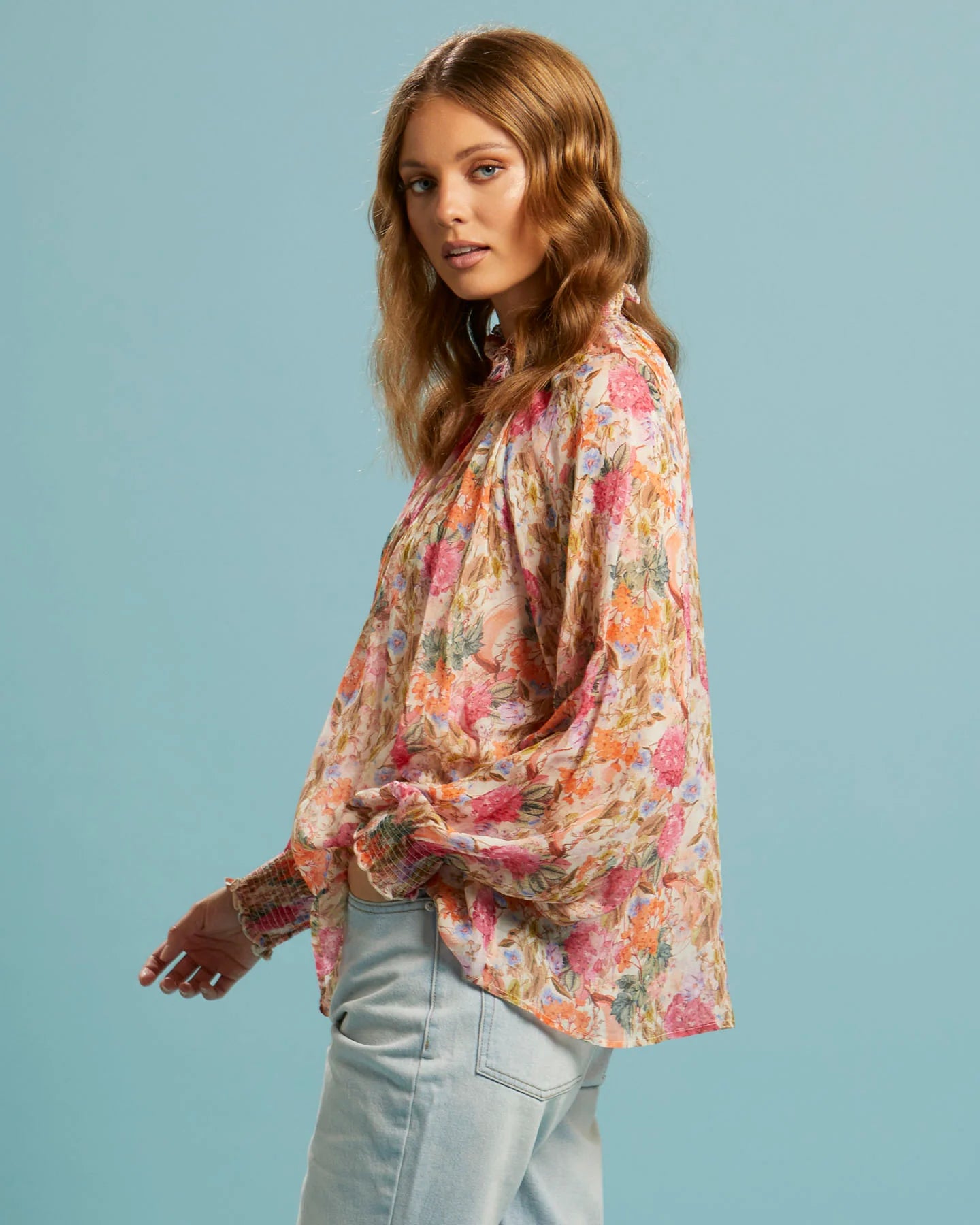 FATE+BECKER ANOTHER LOVE SHIRRED NECK TOP SHORT SLEEVE VINTAGE FLORAL