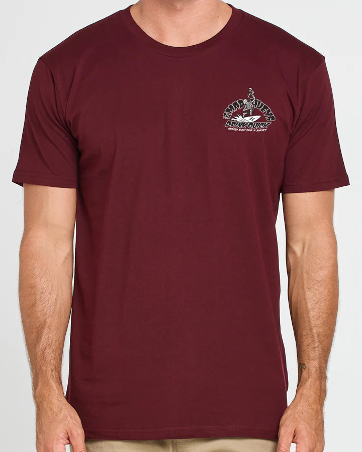 THE MAD HUEYS SHARK SHOEY SHORT SLEEVE TEE BLOODSTONE