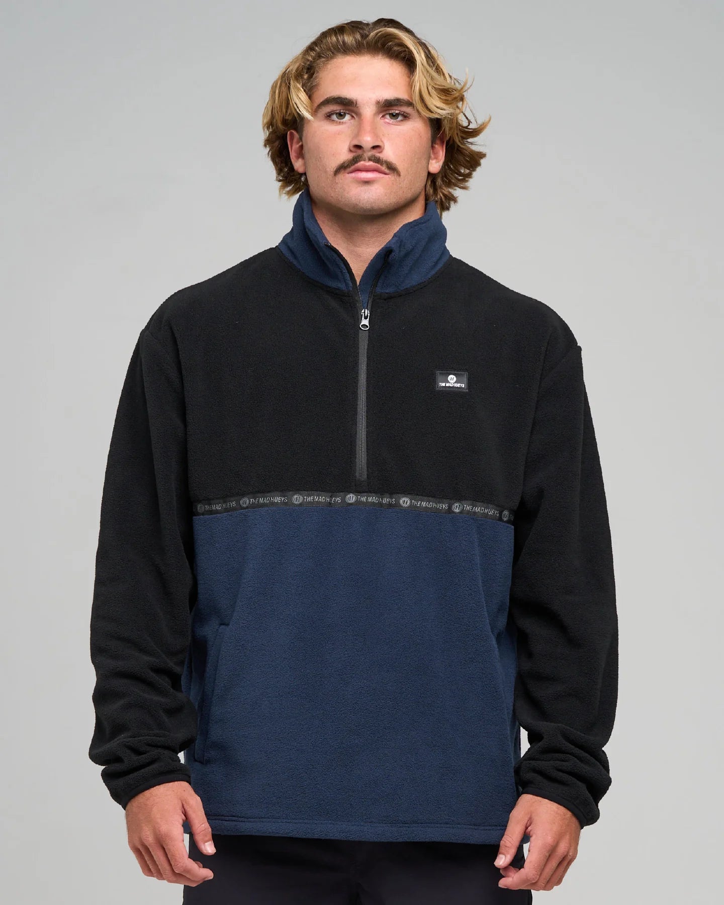 The Mad Hueys Tidal Quater Zip | Navy