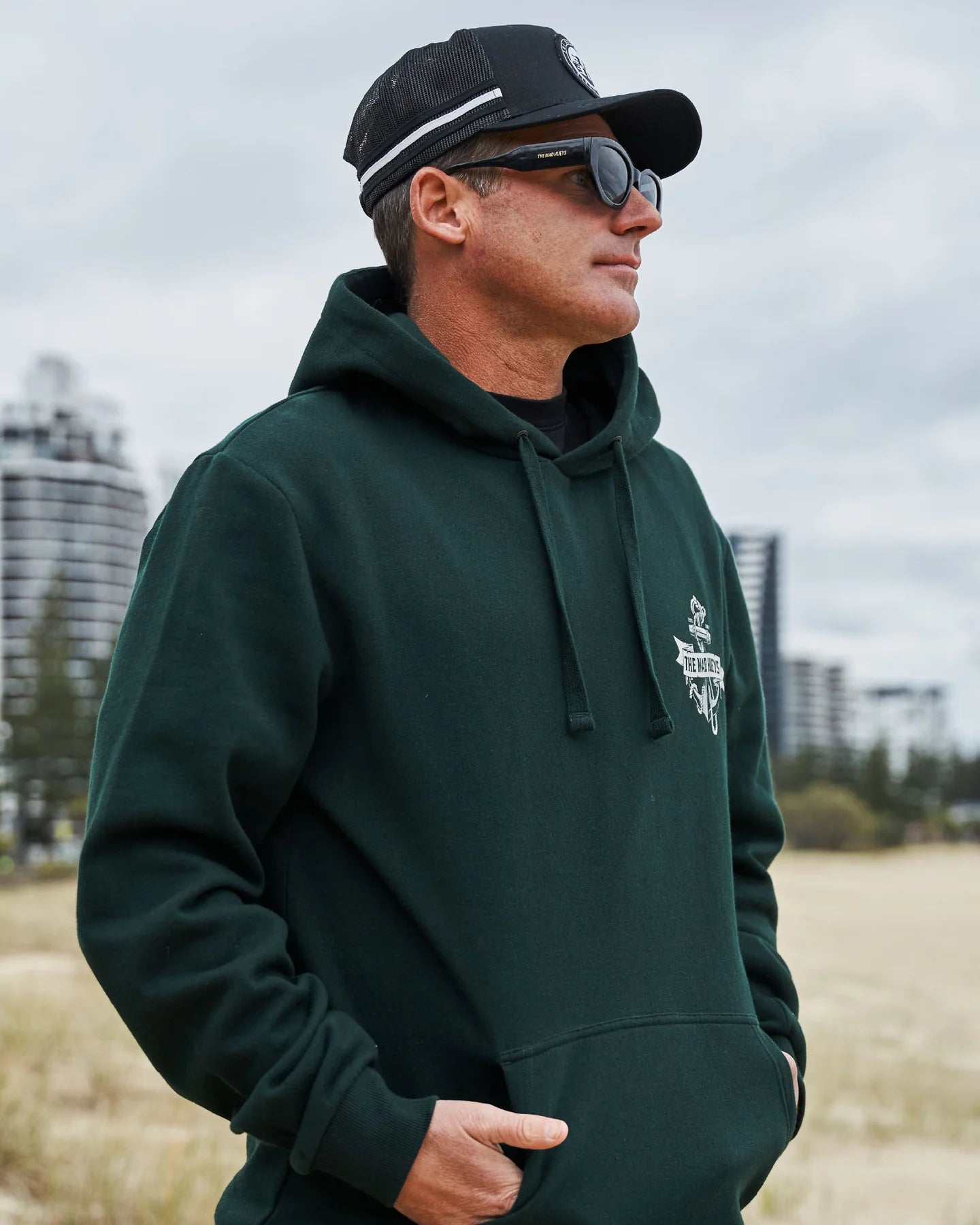The Mad Hueys Flame Anchor Hooded Pullover | Pine Green