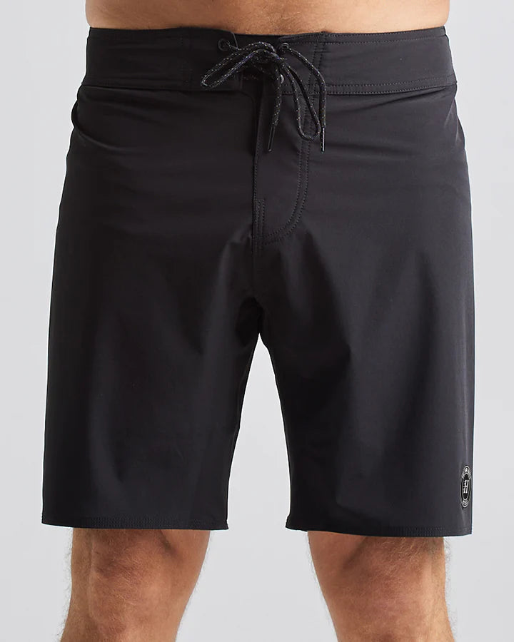 THE MAD HUEYS HUEYS LIFE BOARDSHORT 19'' BLACK