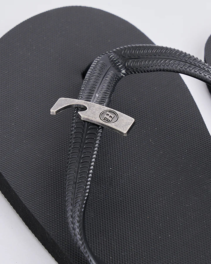 THE MAD HUEYS AHOY FKRS STORM BOTTLE OPENER THONGS BLACK
