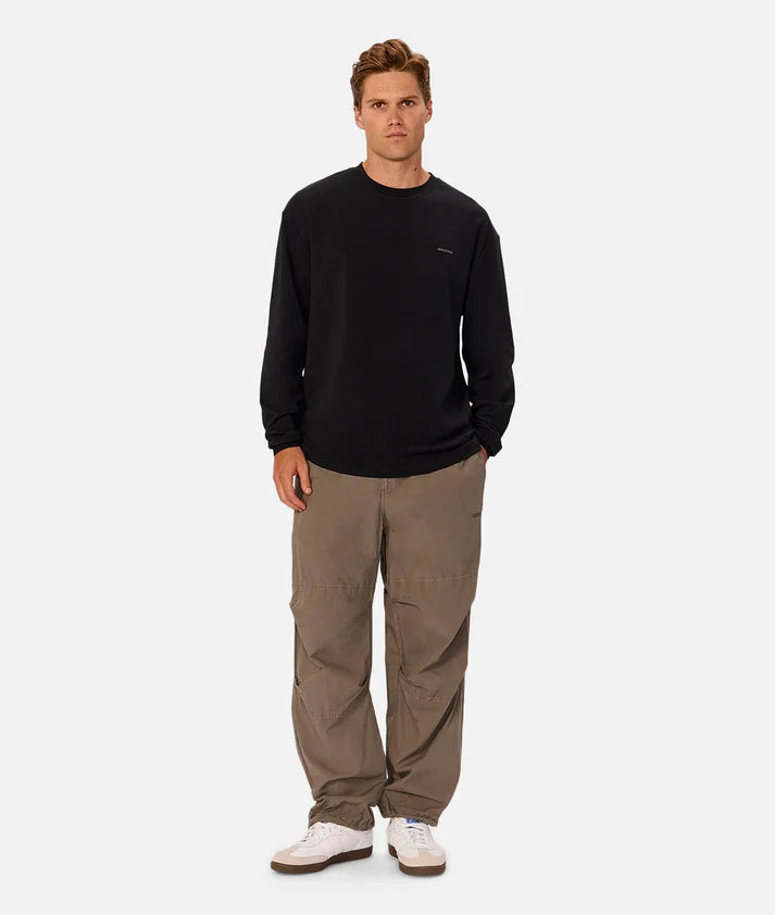 INDUSTRIE THE NEWPORT L/S TEE BLACK
