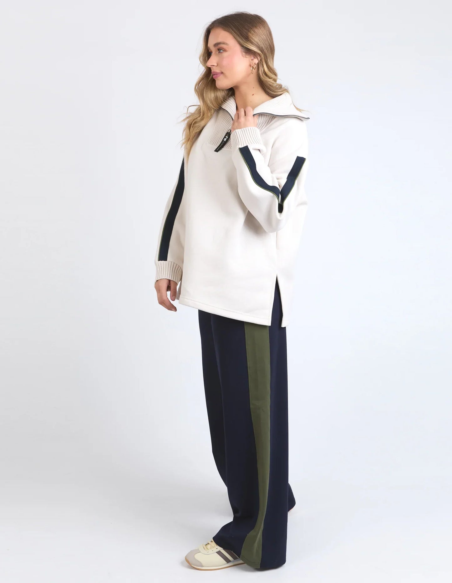 FOXWOOD KNIT COLLAR CREW BONE