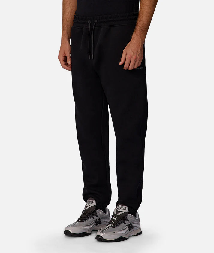 Industrie The Tech Del Sur Trackpant | Solid Black