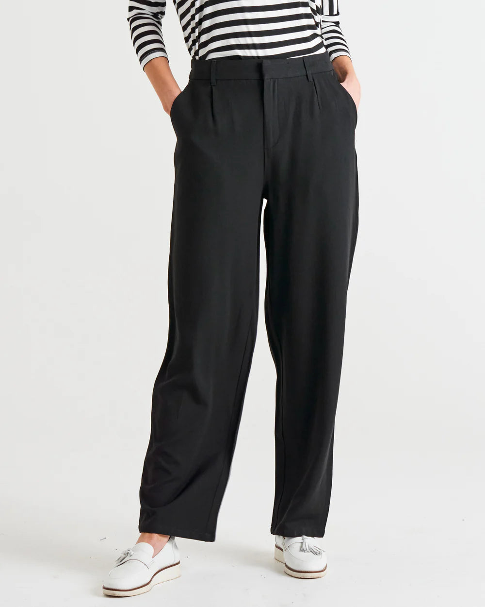 BETTY BASICS PAMELA PANT BLACK