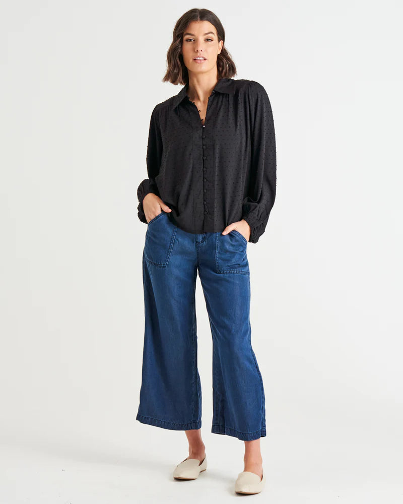 BETTY BASICS SINEAD SHIRT BLACK
