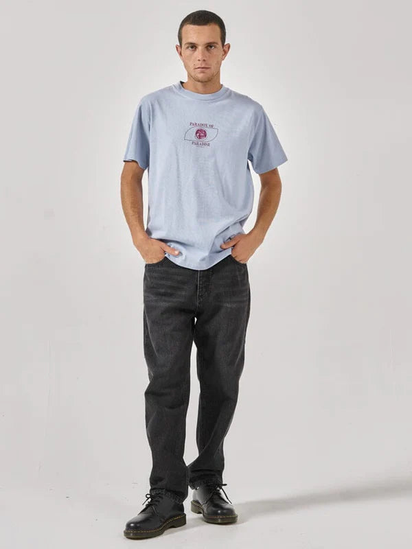 THRILLS PORTRAIT OF PARADISE MERCH FIT TEE SKY BLUE