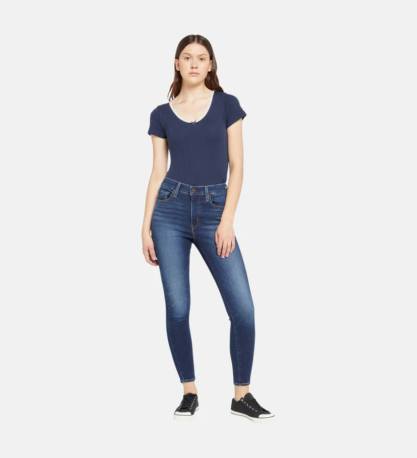 LEVIS 720 HIGH-RISE SUPER SKINNY IVE GOT THIS