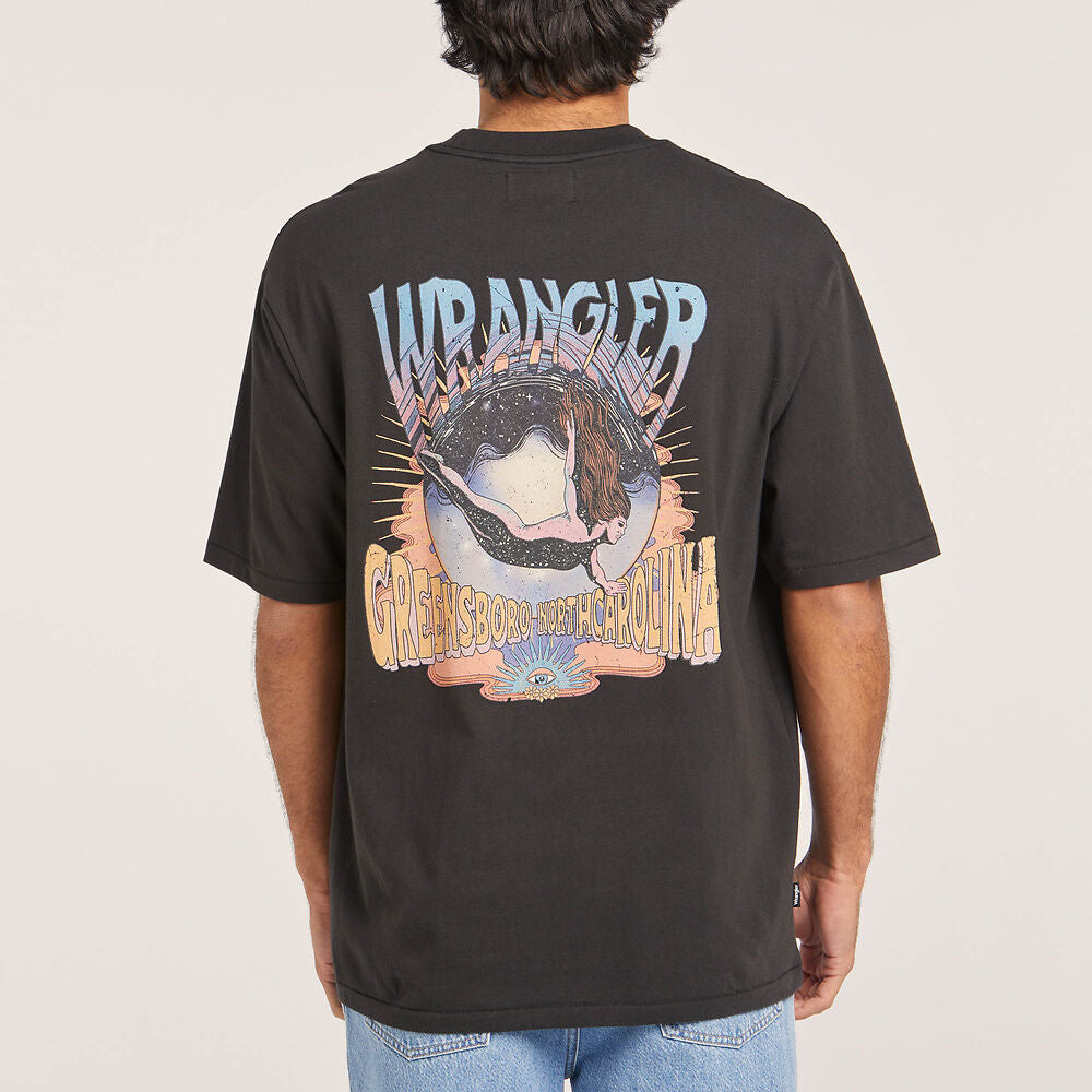 WRANGLER TRANSCENDING SLACKER TEE WORN BLACK