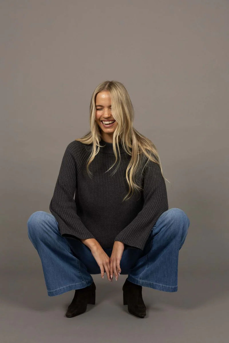 Humidity Anchor Sweater | Charcoal