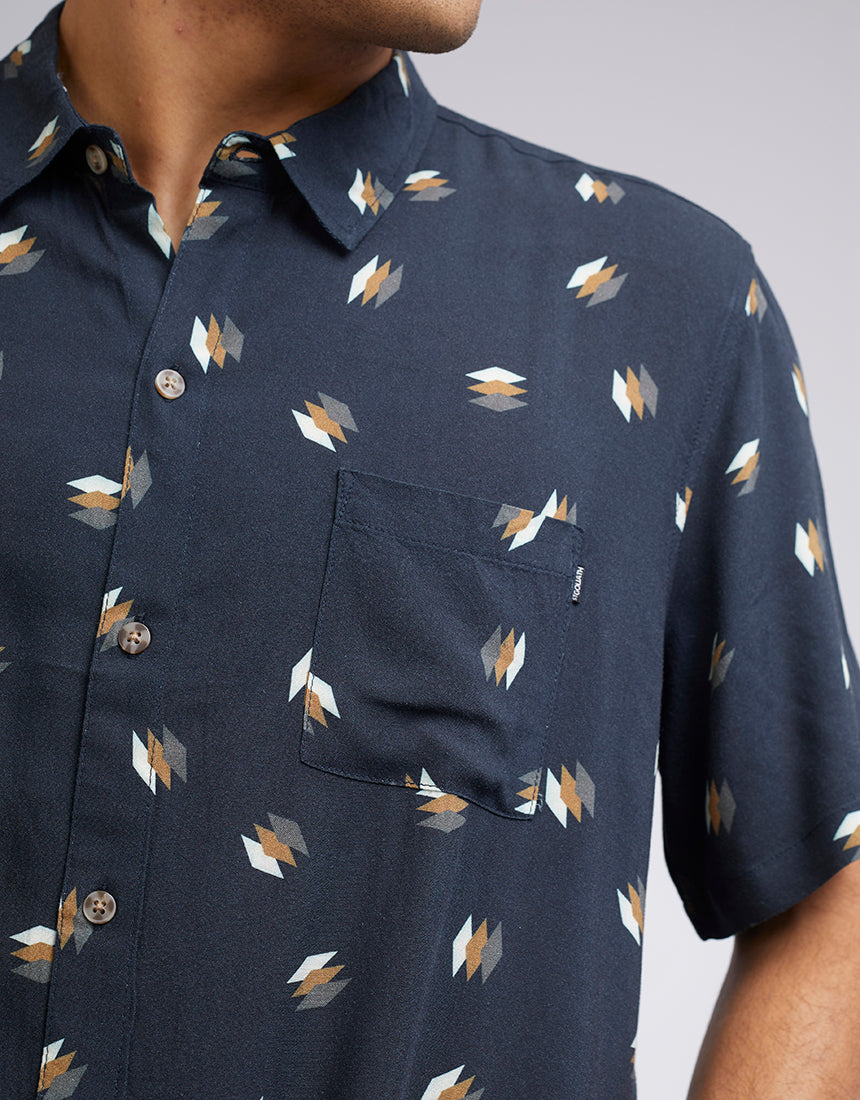ST GOLIATH DIAMONS SHORT SLEEVE SHIRT NAVY