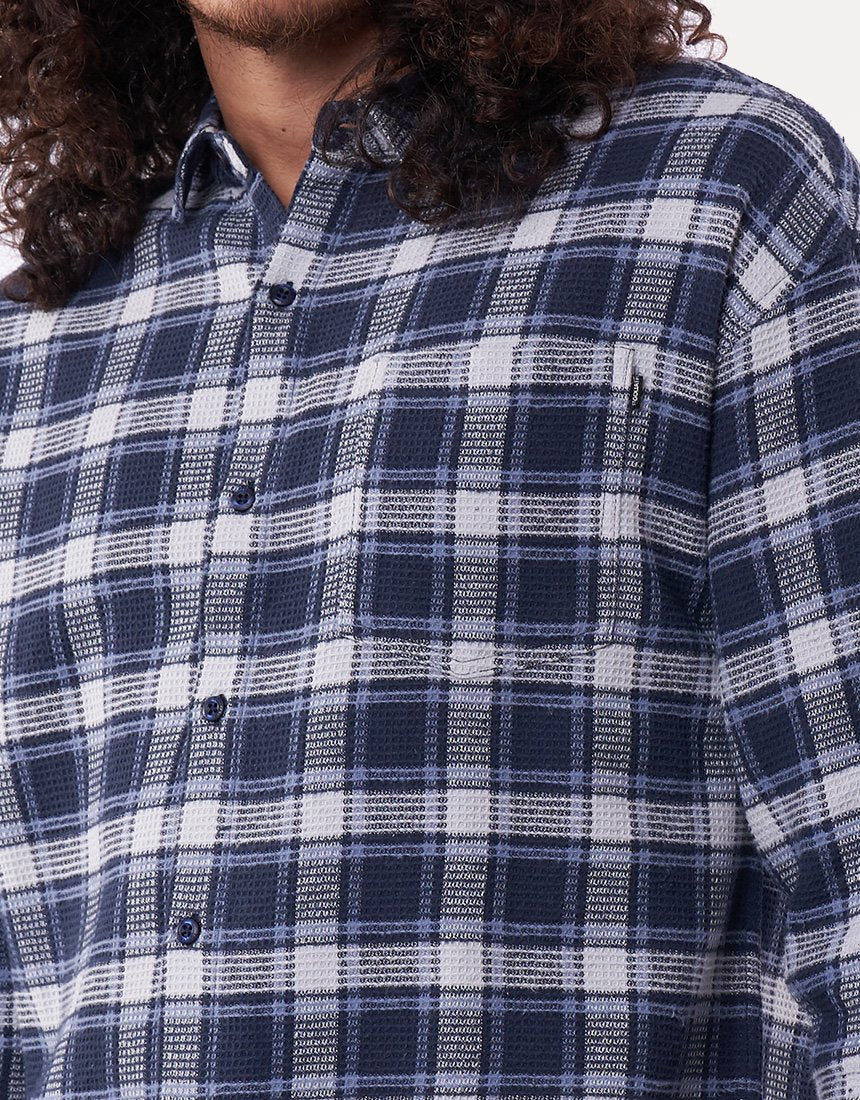 ST GOLIATH LAKES WAFFLE SHIRT BLUE