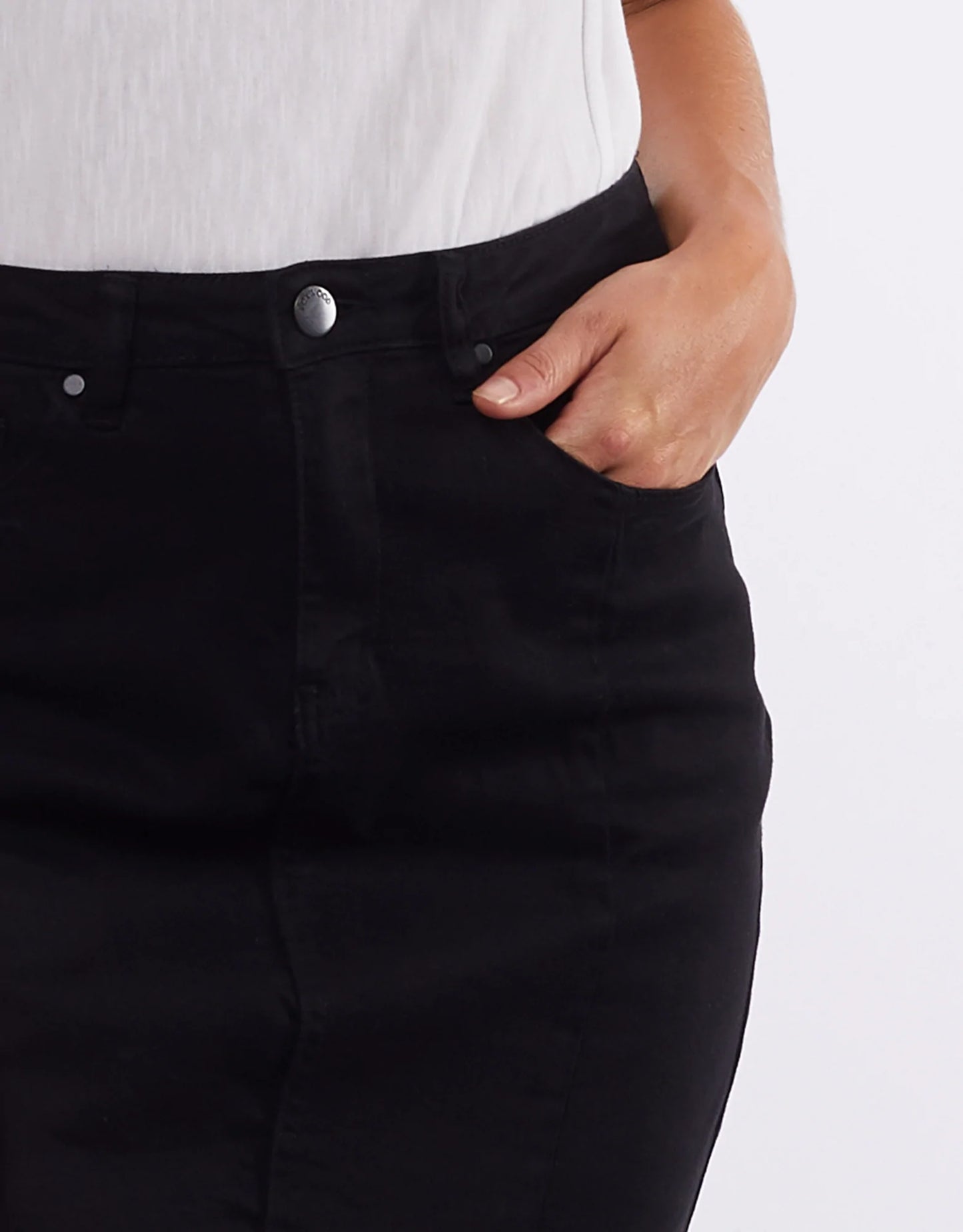 FOXWOOD KIAMA SKIRT BLACK