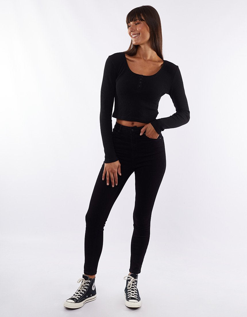SILENT THEORY IVY WAFFLE TOP BLACK