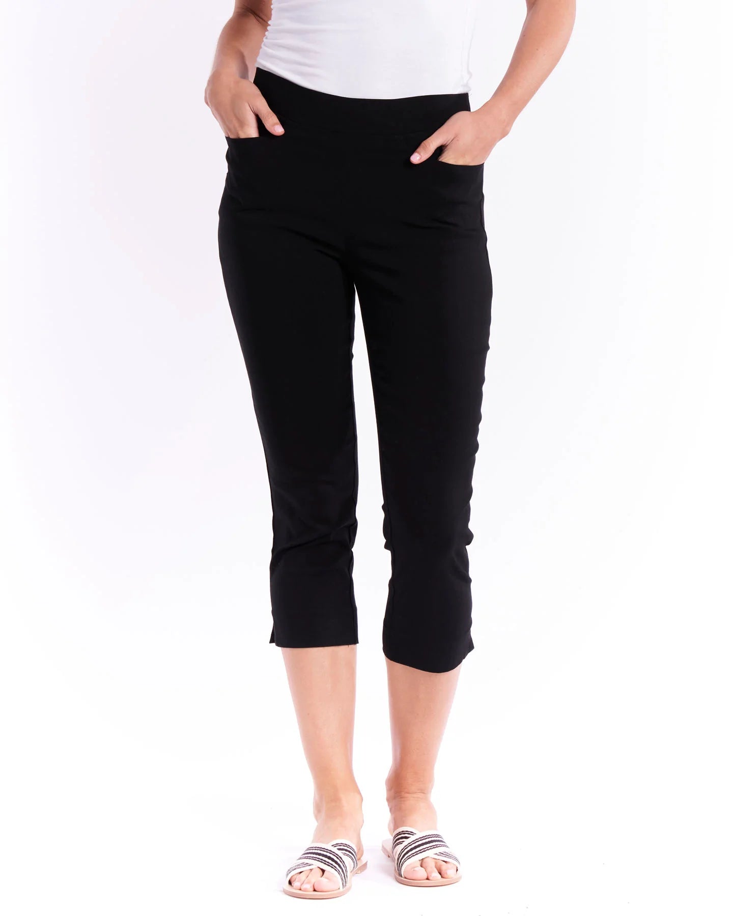 BETTY BASICS CROP BENGALINE PANT BLACK