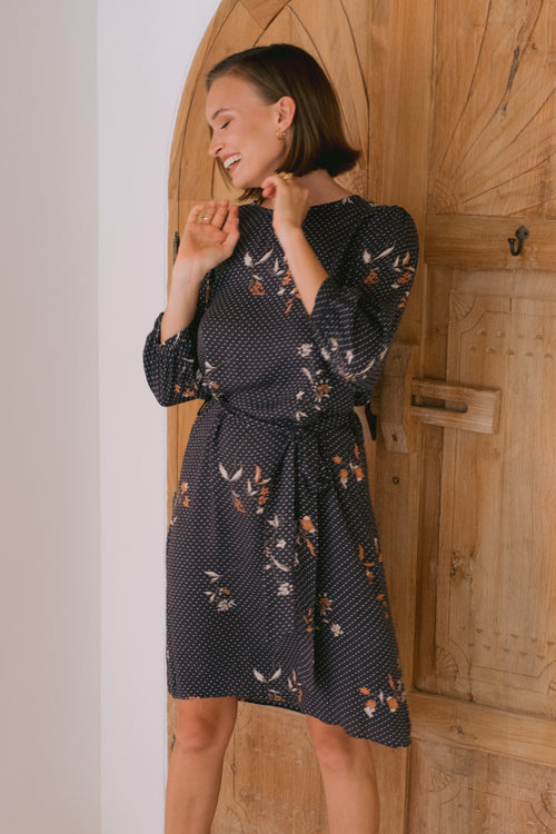 BUDDHA WEAR KAELYN MIDI DRESS FLOWER