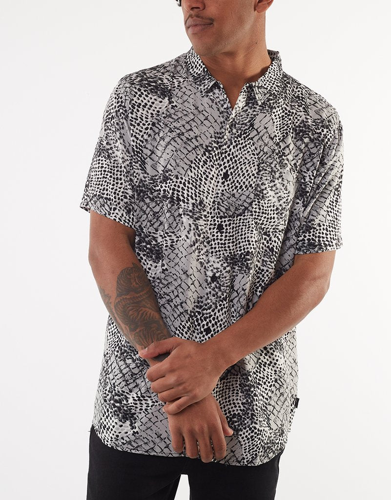 SILENT THEORY SNAKE SS SHIRT