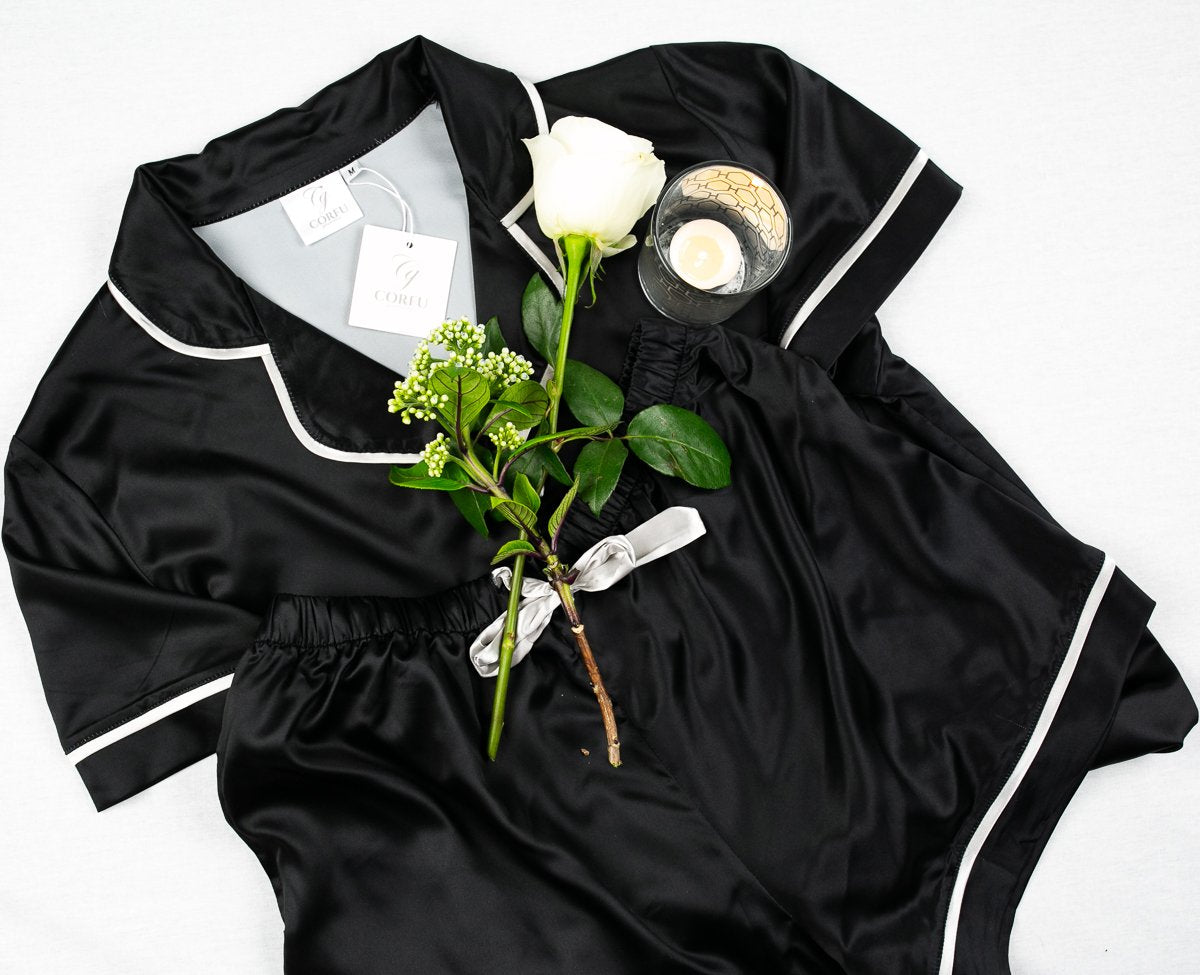 CORFU SOFT STRETCH LUXE SATIN PJS SHORT BLACK/WHITE