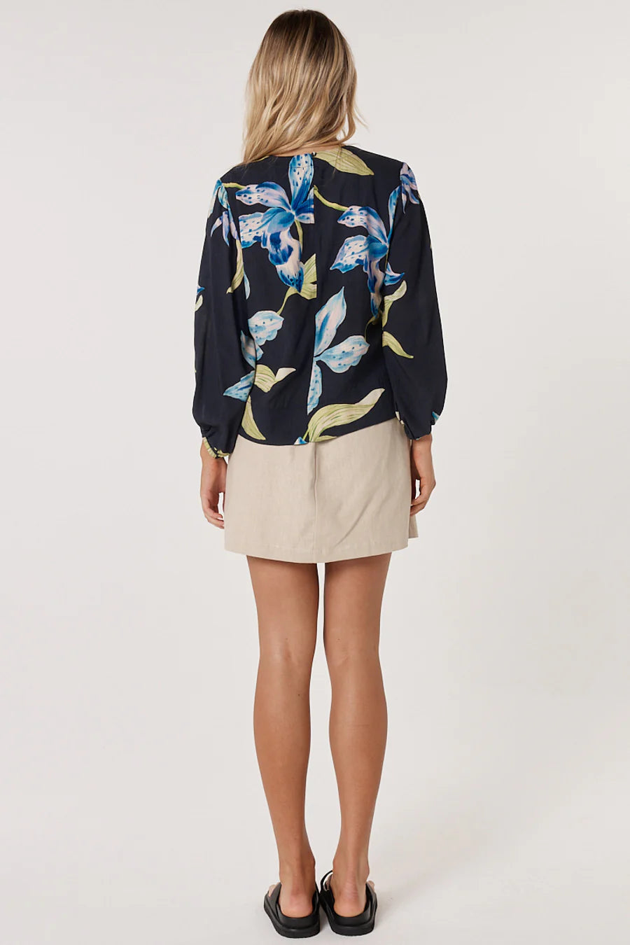 Fate+Becker Anthea Blouse Black Floral