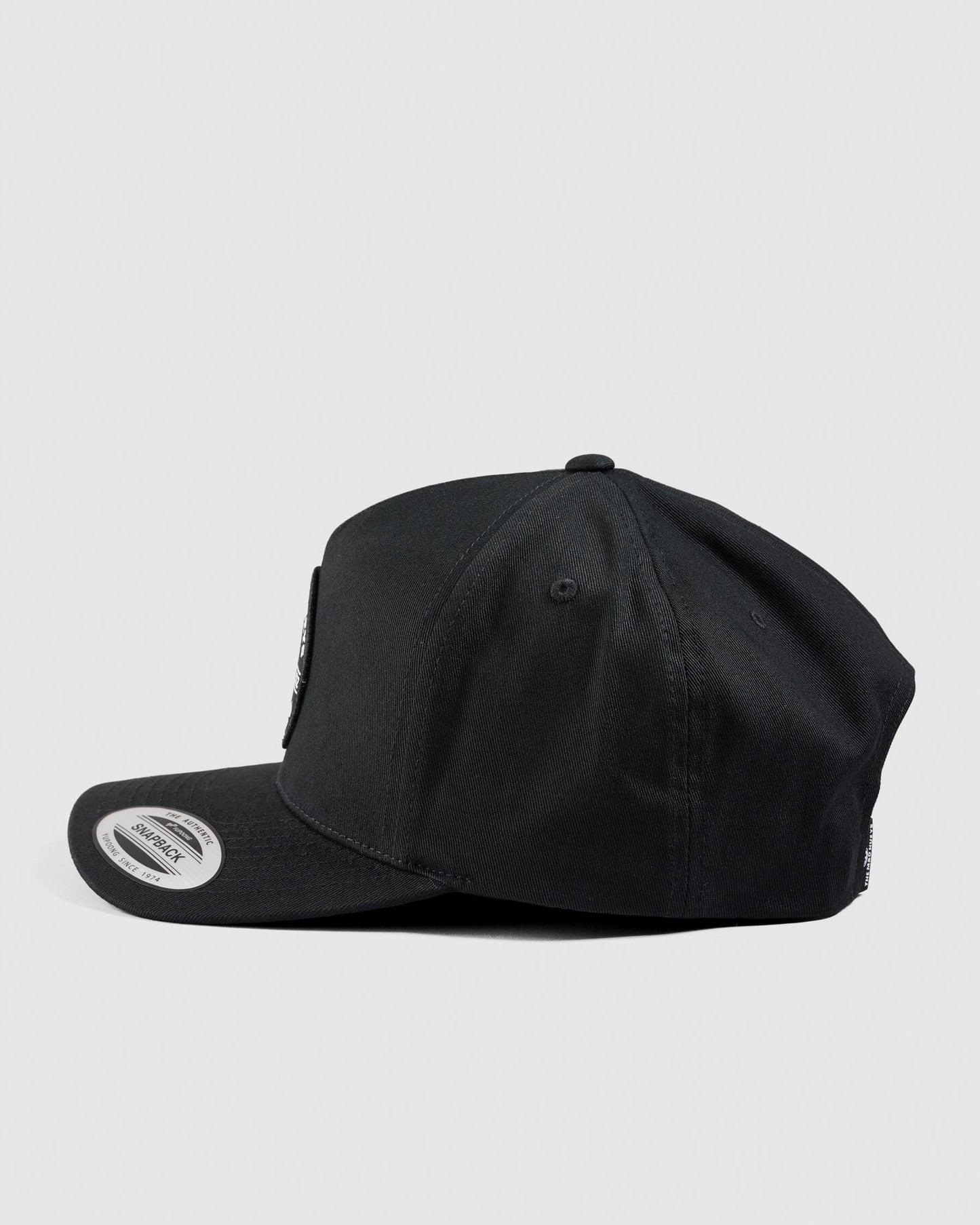 The Mad Hueys Fkrs Ahoy Twill Snapback | Black