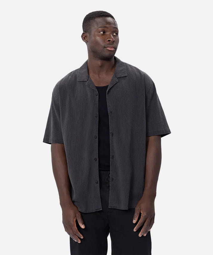 INDUSTRIE THE MAGNA S/S SHIRT ONYX
