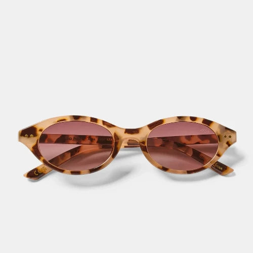 Milla Hart Alva Sunglasses | Tort