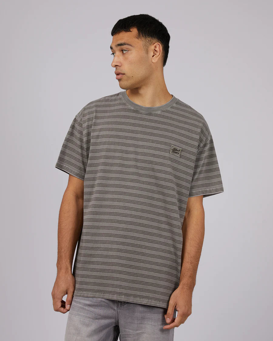 SILENT THEORY OVERDYED STRIPE TEE BLACK