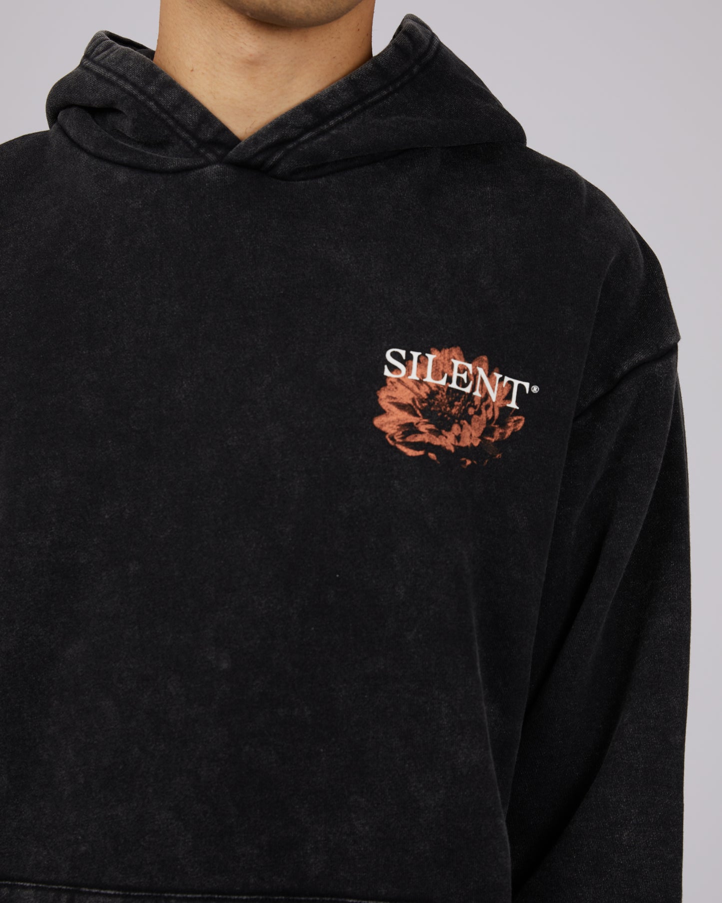 SILENT THEORY BLOOM HOODIE WASHED BLACK