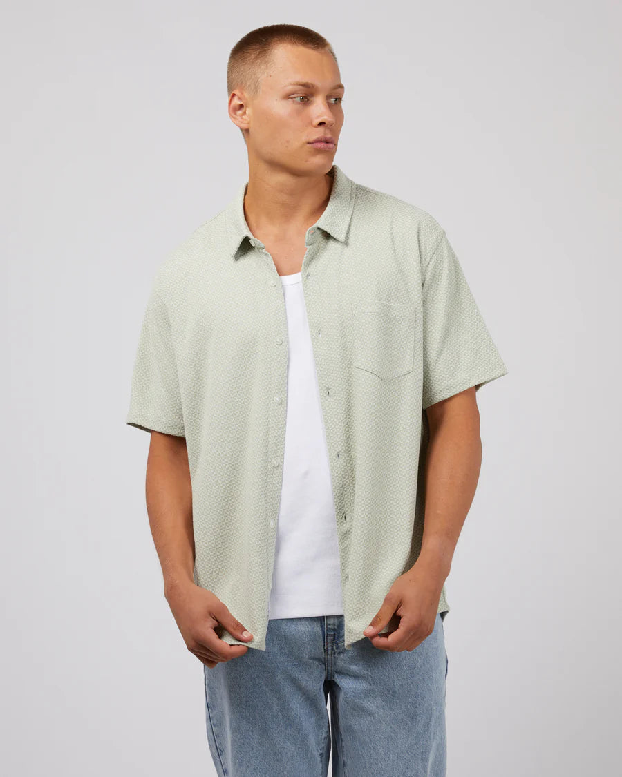 SILENT THEORY TEXTURED SHORT SLEEVE SHIRT SAGE