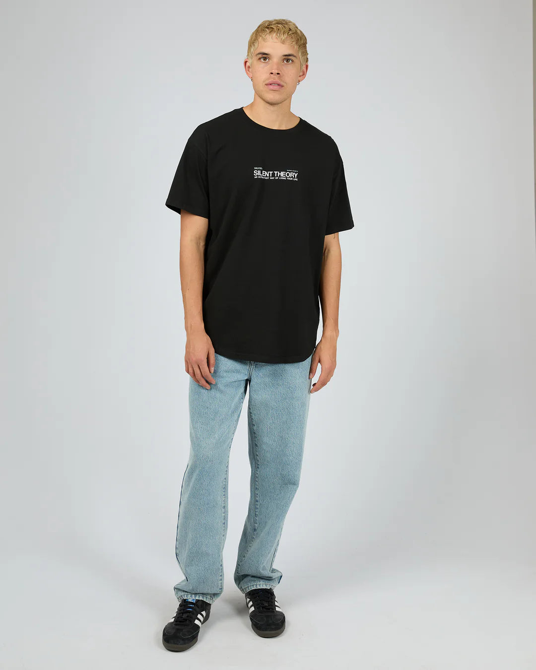 Silent Theory Tuscan Scoop Tee | Washed Black