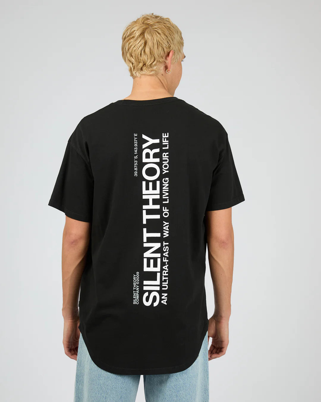 Silent Theory Tuscan Scoop Tee | Washed Black