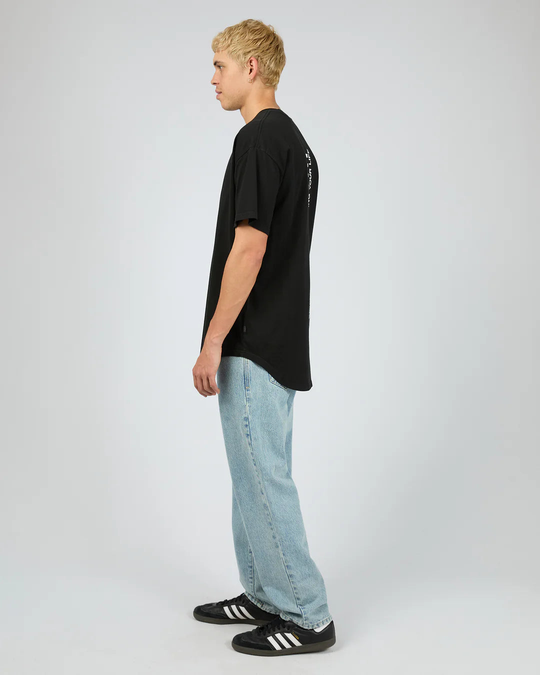 Silent Theory Tuscan Scoop Tee | Washed Black