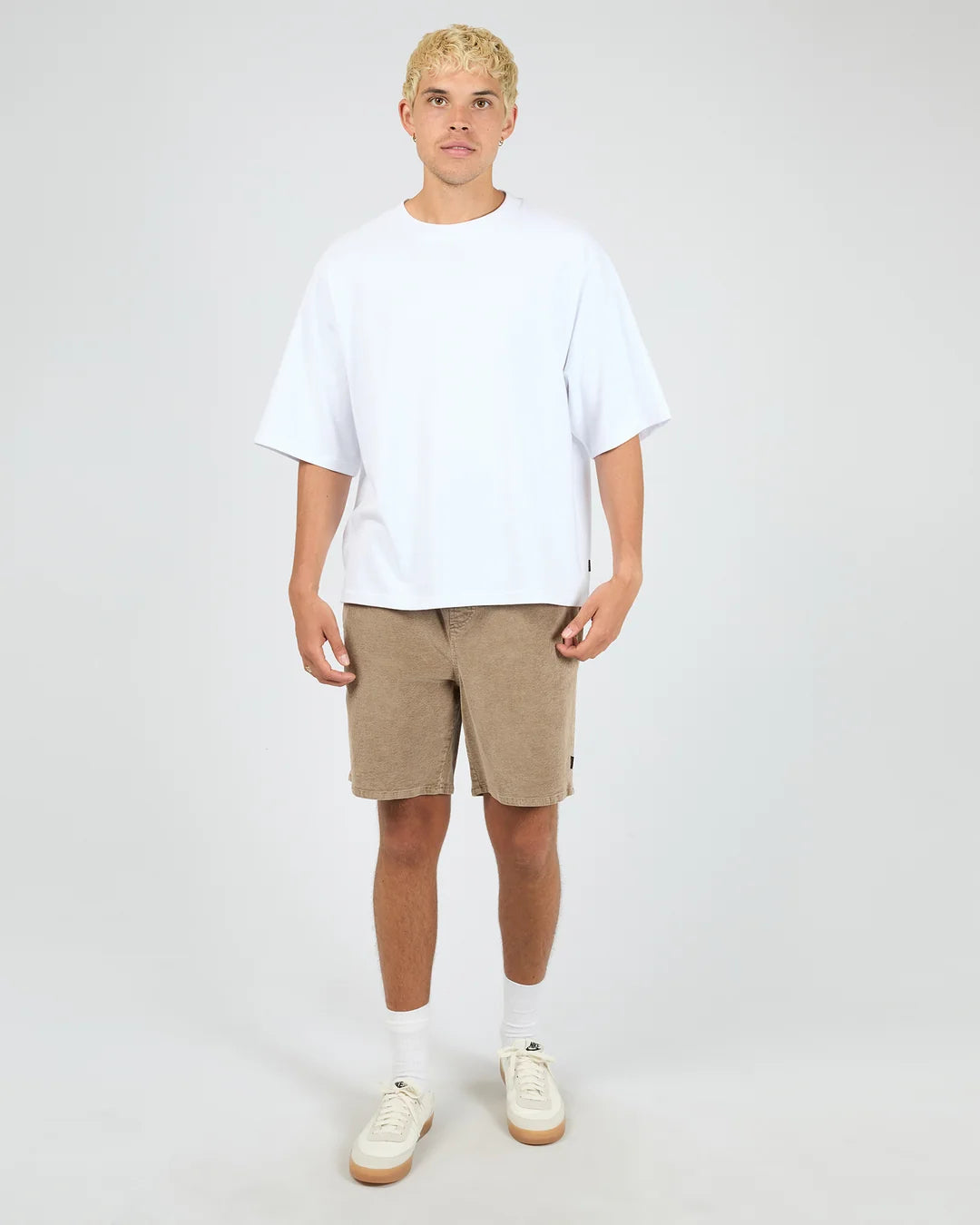 Silent Theory Cord Short | Mocha