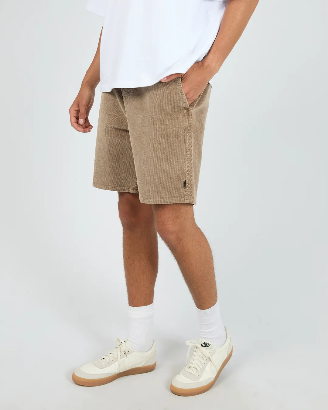 Silent Theory Cord Short | Mocha