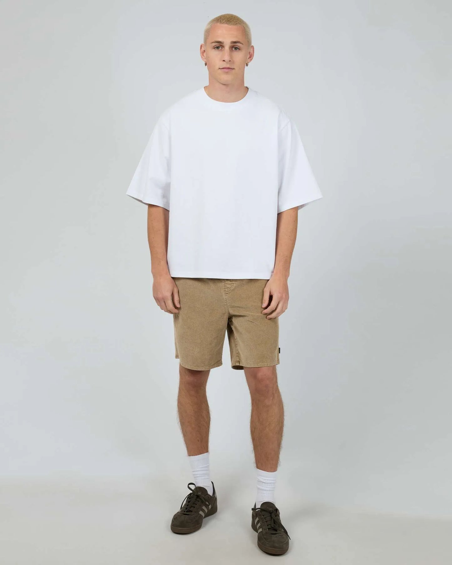 SILENT THEORY CORD SHORT TAN