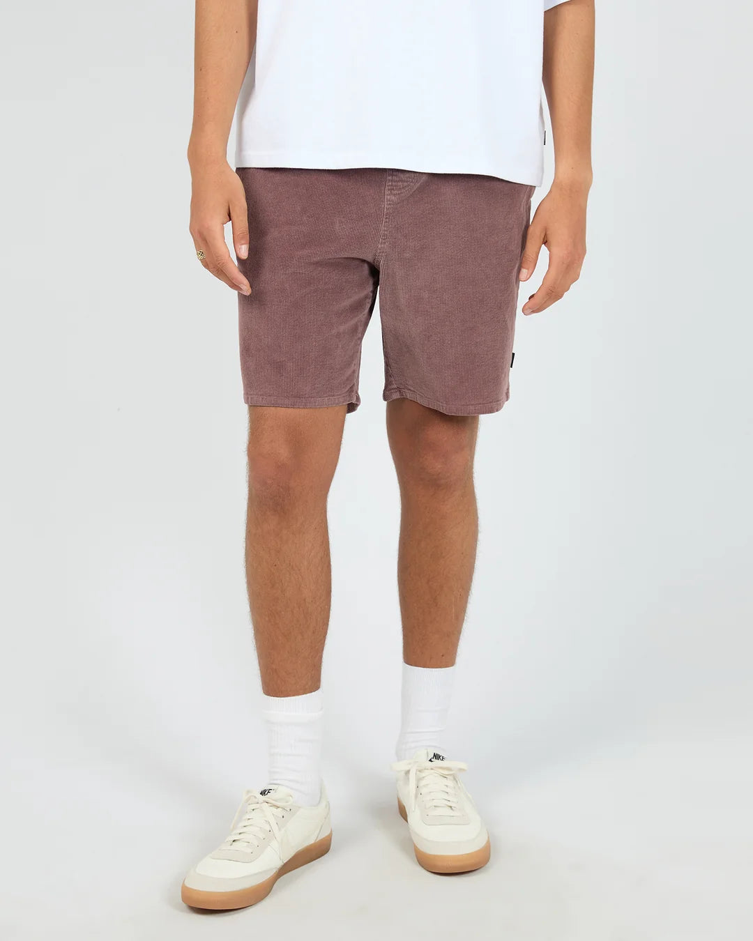 Silent Theory Cord Short | Vino