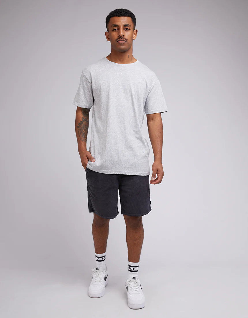 SILENT THEORY CORD SHORT WASHED BLACK